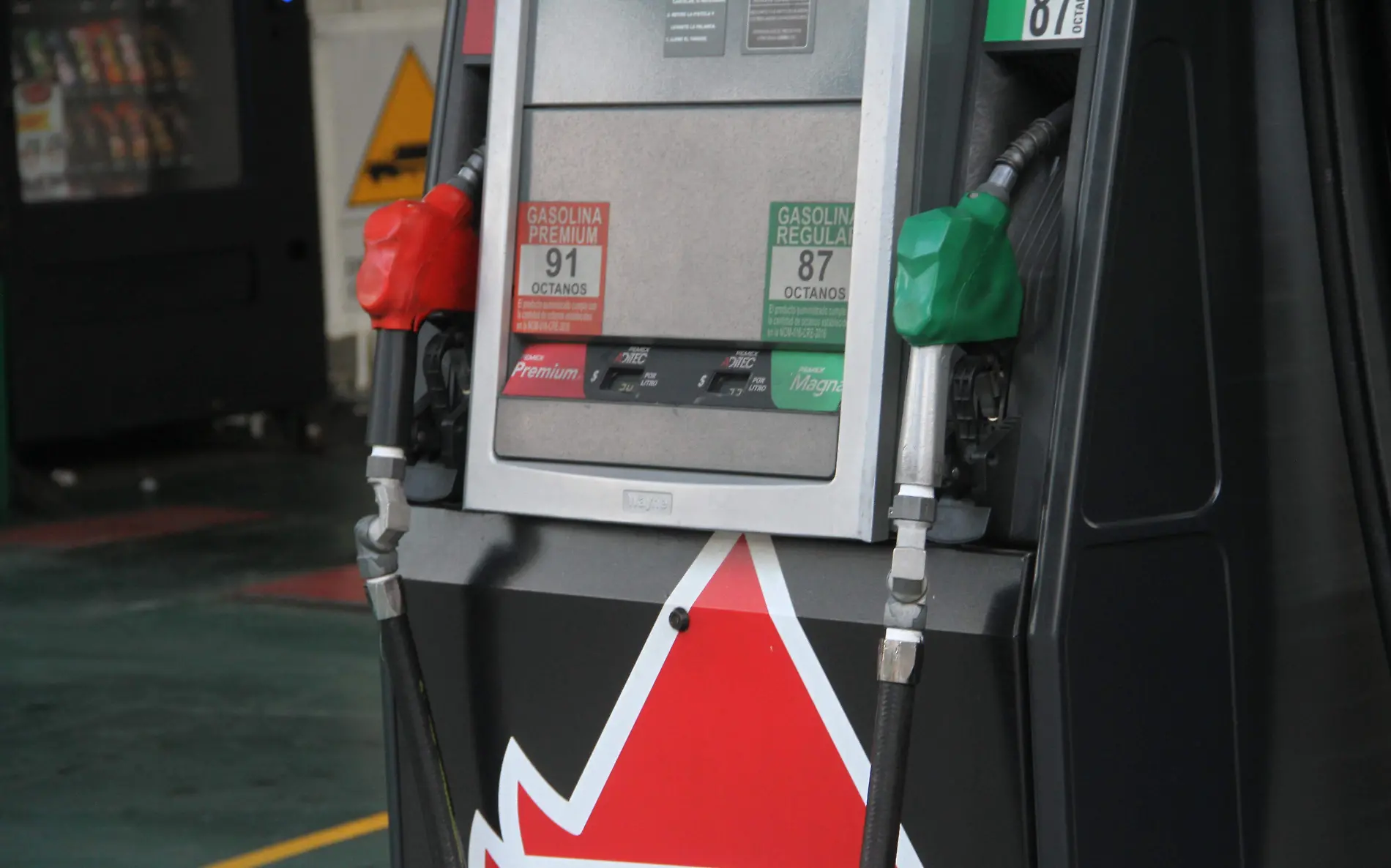 JE010120247893Gasolinera-Avila Camacho (1) (1)